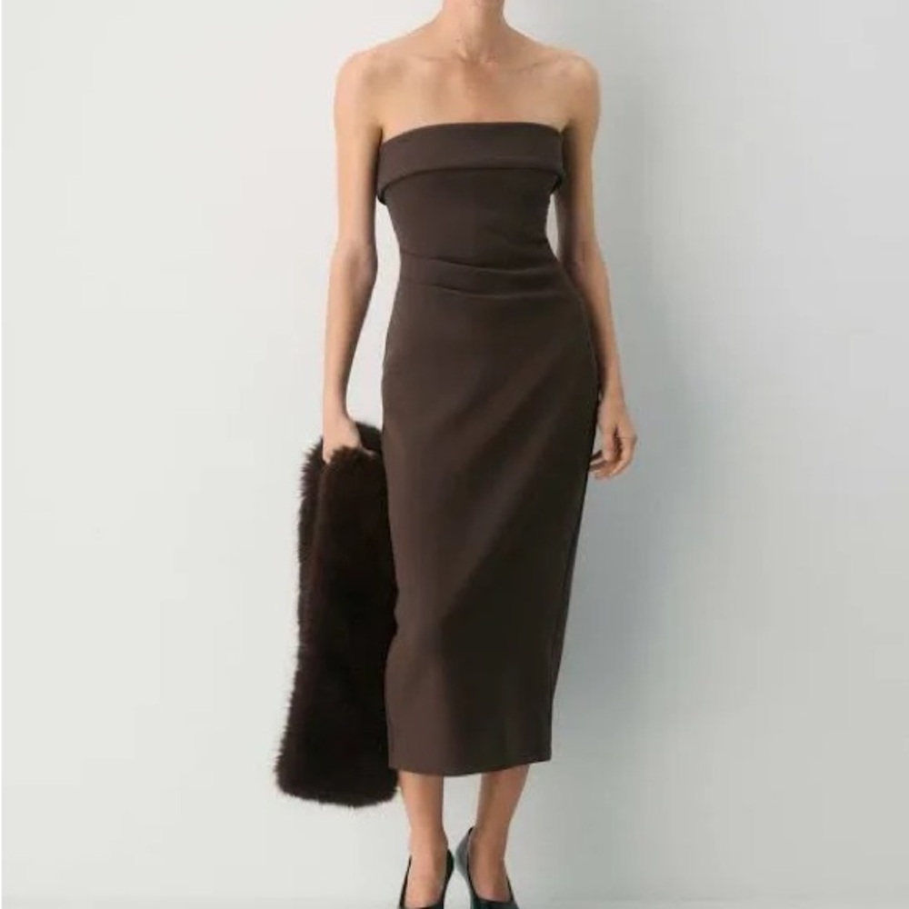Aritzia BABATON Strapless Figureknit Dress in Rich Mocha Brown - Picture 4 of 4